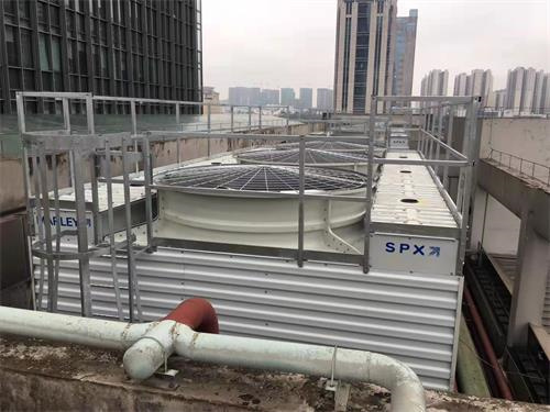 玻璃鋼涼水塔的防腐施工方案(玻璃鋼涼水塔拆除)